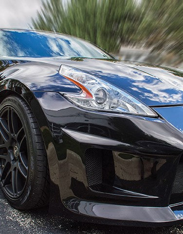 Carro Preto com cera turtle wax aplicada