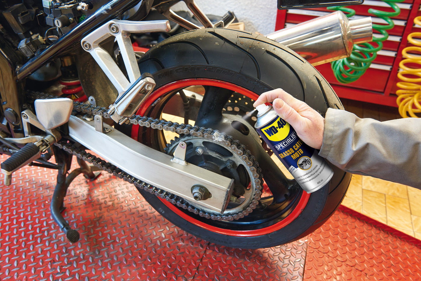 Massa de Correntes Ambiente Húmido para Moto WD-40 Specialist Motorbike 400 ml